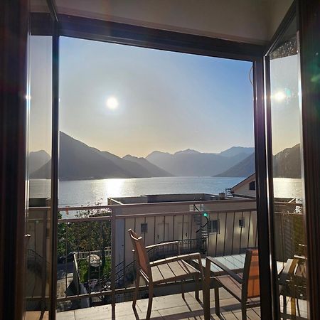 Apartamento Modern Seaside Escape - Stunning Sea View - Private & Stylish Kotor Exterior foto