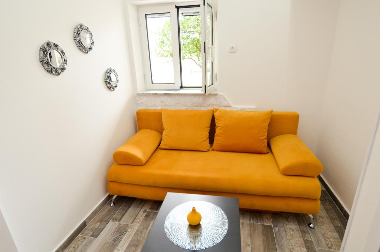 Apartamento Modern Seaside Escape - Stunning Sea View - Private & Stylish Kotor Exterior foto