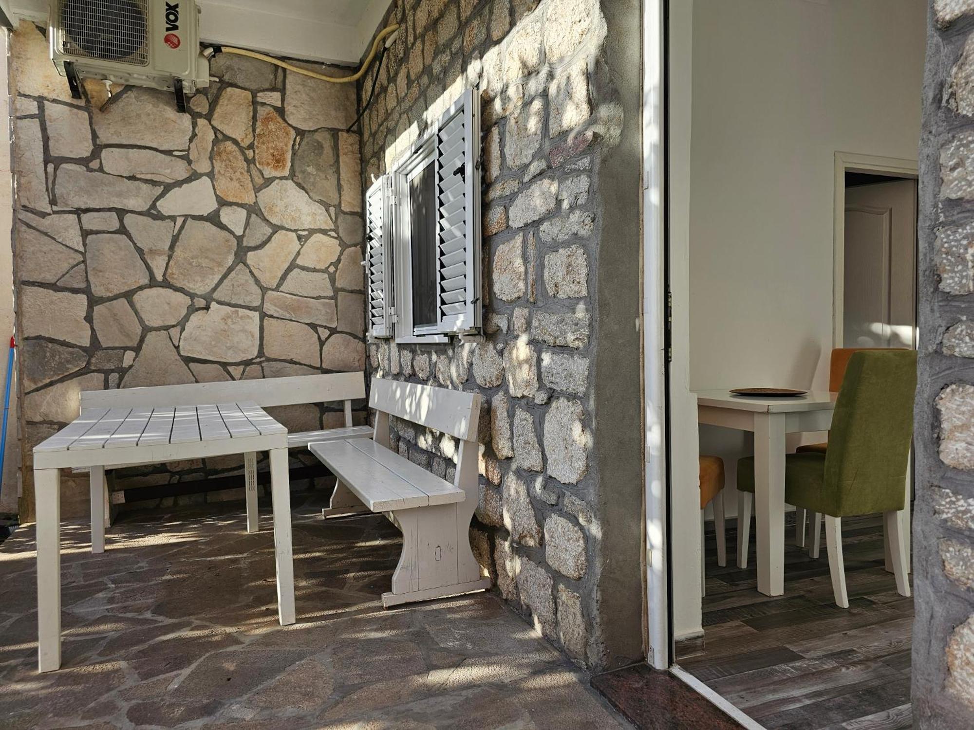 Apartamento Modern Seaside Escape - Stunning Sea View - Private & Stylish Kotor Exterior foto